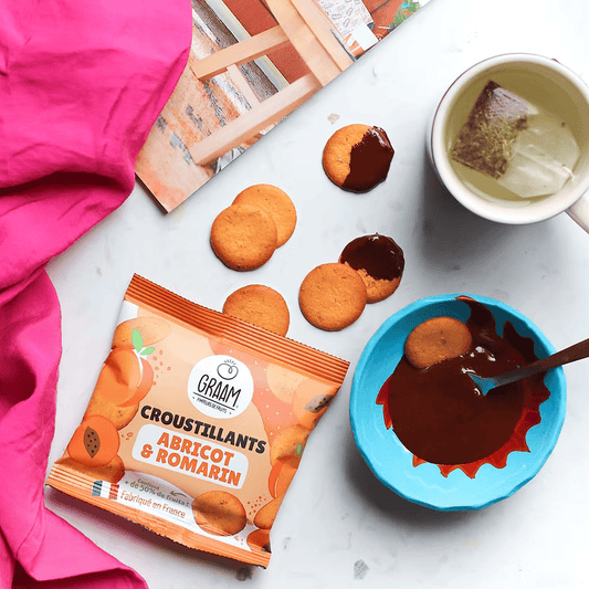 Apricot &amp; Rosemary Crisps 10 x 25g